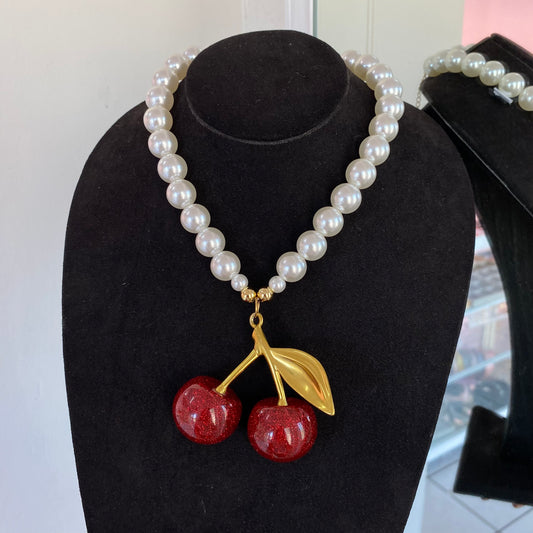 Collar Cerezas